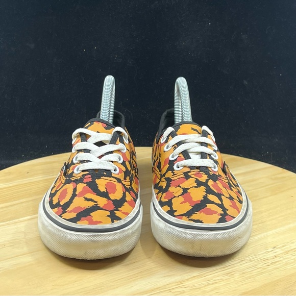 Vans Classic Lace Up Orange/Black Animal Print Women’s Size 6.5 - Picture 3 of 10